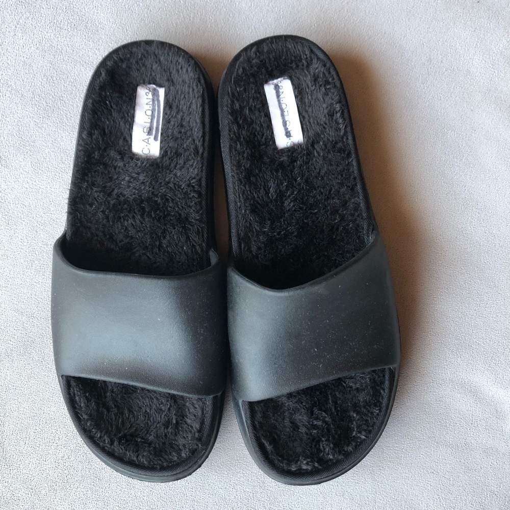 Caslon ~ Mariella Fleece Lined Slipper ~ Women’s Size 9 ~ Black